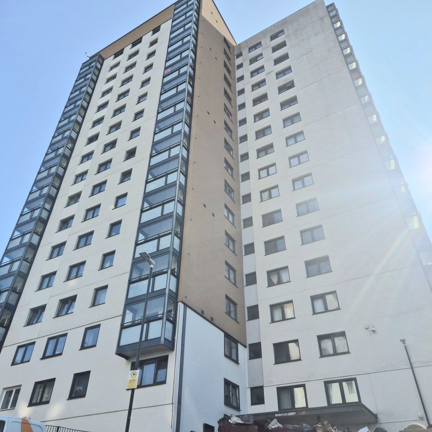 Wheatley Court, Halifax - Photo 1
