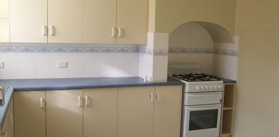 Neat, Tidy & Character filled Stone Duplex - Photo 2