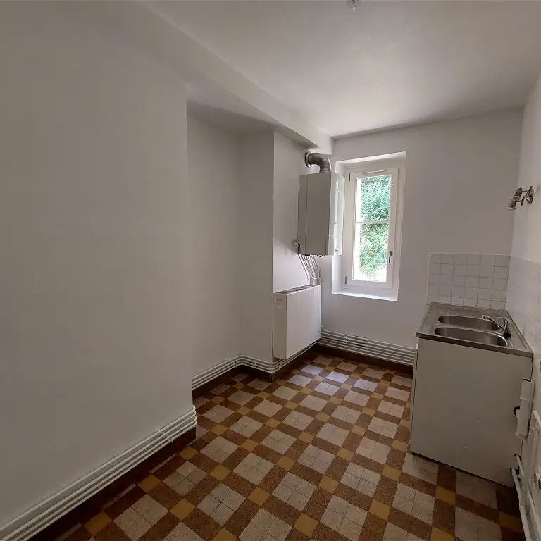Location appartement 1 pièce - 36m² à Rouxmesnil bouteilles (76370) - Photo 2