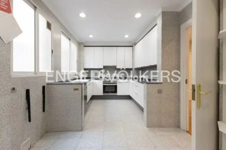 Piso en alquiler en Calle Plaça de La Mare de Déu - Photo 5