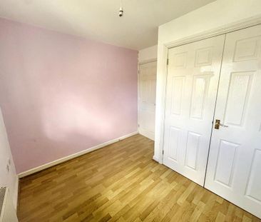 3 bedroom detached house to rent - Photo 2