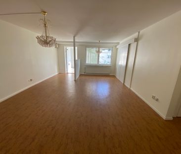 Bromsbodavägen, Upplands Väsby - Photo 1