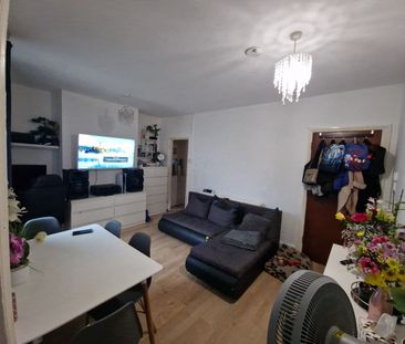 1 Bed Flat, Cumberland Road, RG1 - Photo 6