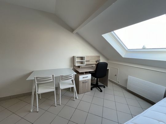 STUDIO MEUBLE BURES SUR YVETTE - Photo 1