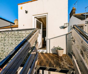 2 bedroom flat to rent - Photo 5