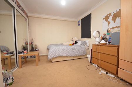 5 bedroom terraced house to rent - Photo 3