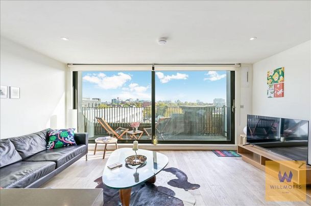 2 bedroom penthouse to rent - Photo 1