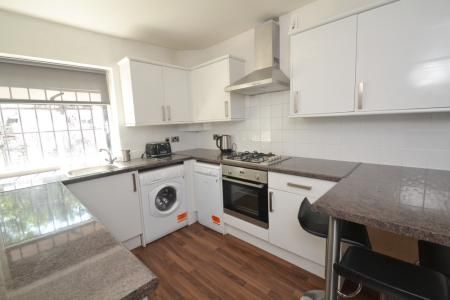 Whitby Road, Fallowfield, Manchester, M14 - Photo 3