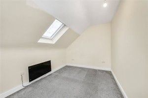 London Road, London, SW16 - Photo 5