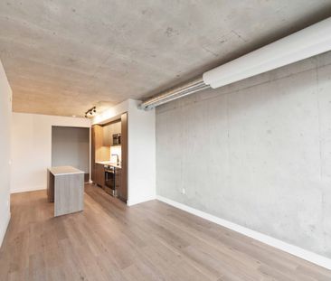 10 James st, Unit 409 - Photo 1