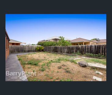 Stylish Family Living in the Sought-After Boardwalk Estate - Photo 6