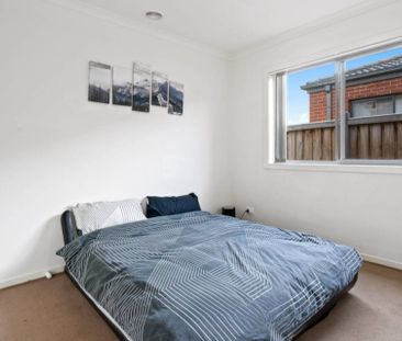 133 Haze Drive, Point Cook VIC, Belconnen - Photo 5