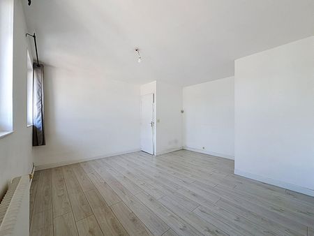 Location Appartement 2 pièces 47m² ROUEN 76000 - Photo 5