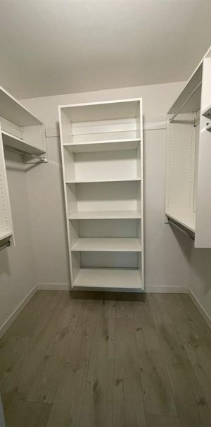 989 Lytton Street - Photo 1