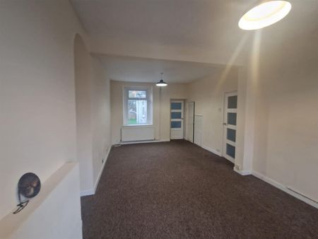 Windmill Terrace, St Thomas, SA1 8DN, Swansea - Photo 2