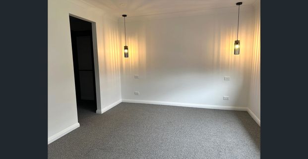 Style & Convenience - Photo 1