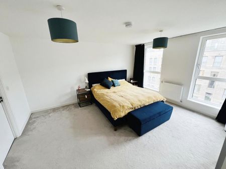 3 bedroom apartment to rent - Photo 2