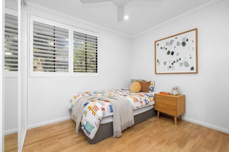 FOR RENT $900 per week neg - Photo 4