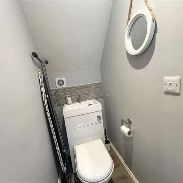 Ashford Hill, Berkshire, RG19 - Photo 1