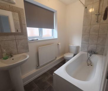 2 bedroom maisonette to rent - Photo 6