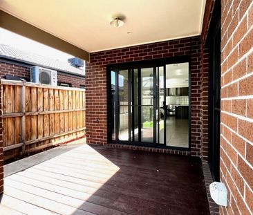 Family Home in the Right Location - Photo 5