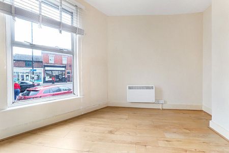 A 1 Bedroom Flat in Leckhampton GL53 0JB - Photo 5