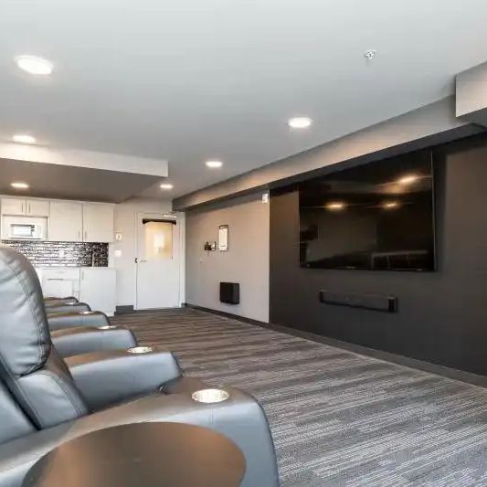 Prairie View Pointe — Modern and Spacious 2 Bedroom Unit - 876 SF - Photo 1