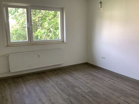 Helle 3 Zimmer Wohnung mit Balkon, sofort anmietbar! - Foto 3