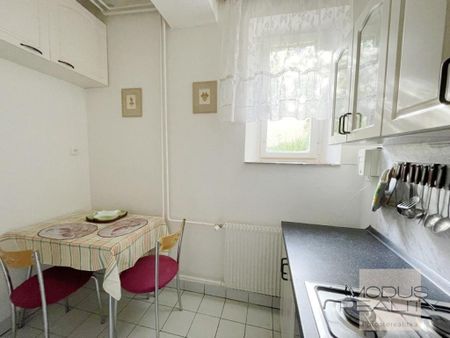 Pronájem bytu 2+1 80 m2 - Fotografie 3