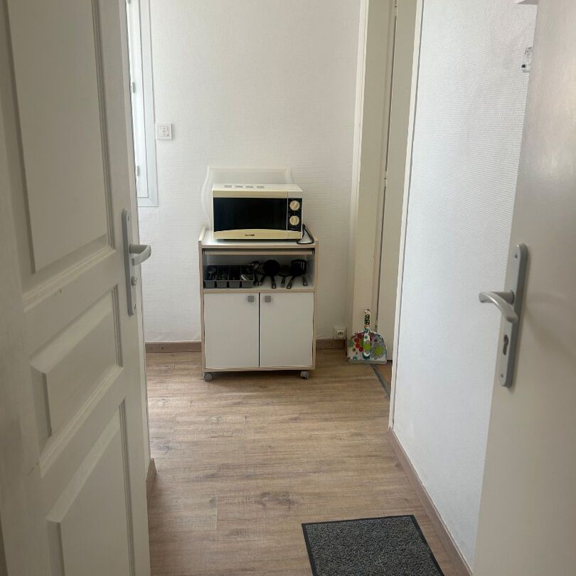 Appartement Saint Etienne Du Rouvray 1 pièce(s) 16.41 m2 - Photo 1