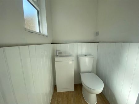Whitebridges, Honiton, Devon, EX14 - Photo 5