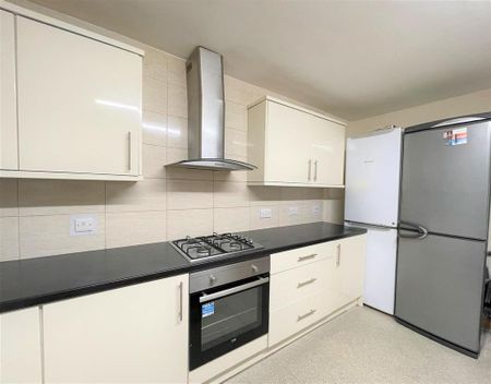 4 bedroom house to rent - Photo 4