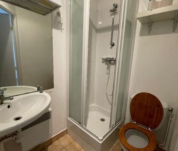 Location Appartement 1 pièce 14m² - Photo 2