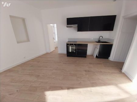 VITRE CENTRE-VILLE, au 2ème étage d'un immeuble totalisant 7 logements, Appartement entièrement... - Photo 4