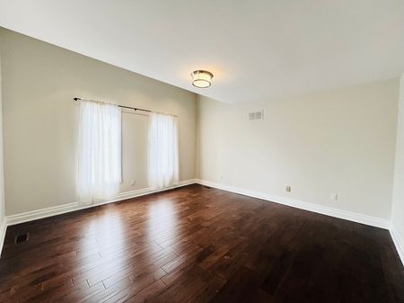 For Lease - 48 Chelford Road, Toronto, Ontario - Photo 5