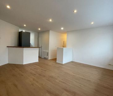 Location Appartement 2 pièces 43m² - Photo 3