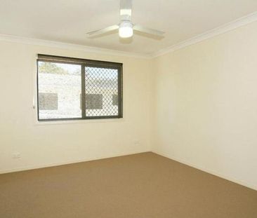 Centrally Located Modern Townhouse - Photo 6