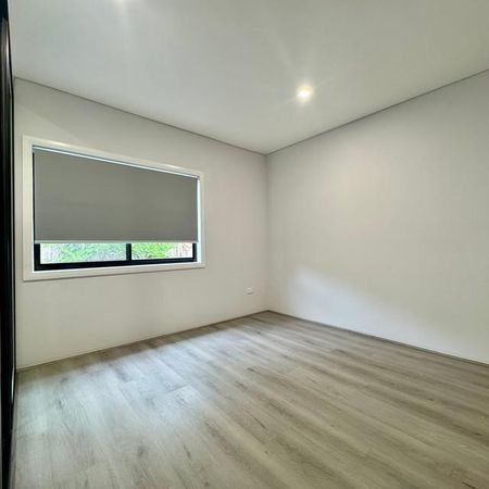 BRAND NEW GRANNY FLAT! - Photo 3