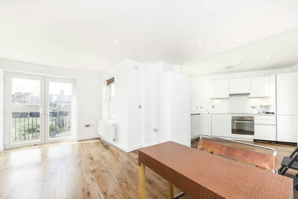 Malvern Road, Malvern Road, NW6 - Photo 1