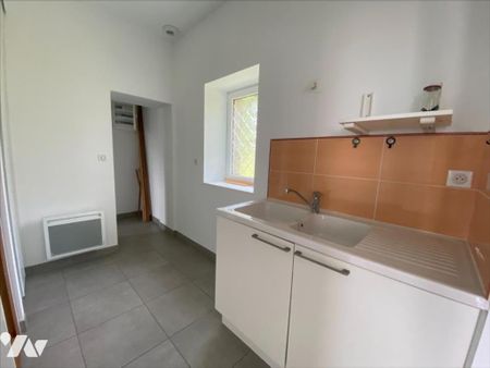 A LOUER - MAISON EN CAMPAGNE - JUVIGNE - Photo 2