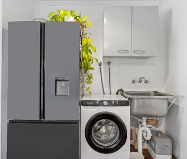 Charming Varsity Lakes Home - Photo 6