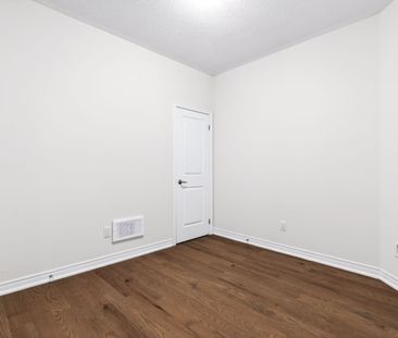 For Lease - 3205 Sixth Line Unit# Unit 2, Oakville, Ontario - Photo 2