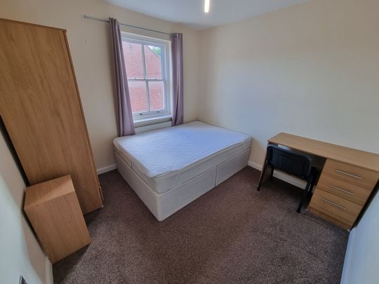 2 Bed Student Accommodation - Photo 1