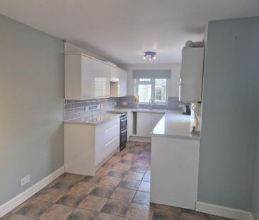 South Street, Crewkerne - Photo 5