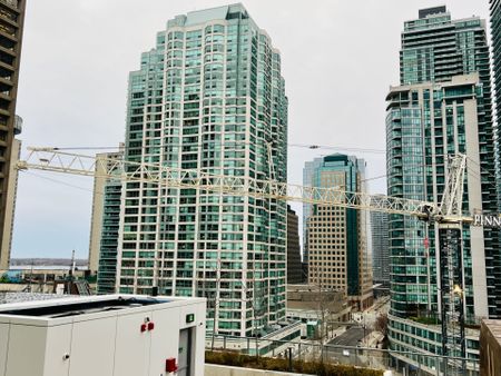 For Lease - 28 Freeland Street Unit# 803, Toronto, Ontario - Photo 5