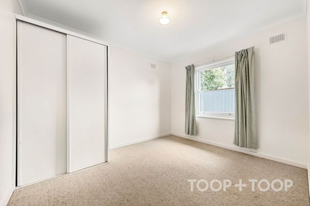 Tusmore 3 Bedroom Unit! - Photo 1