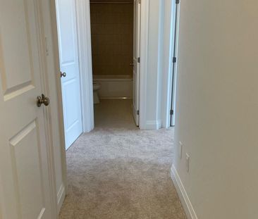 For Lease - 135 Woodberry Crescent, Woolwich, Ontario - Photo 3