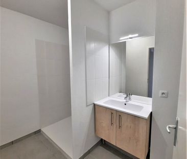 Location Appartement 2 pièces 45m² PINS JUSTARET 31860 - Photo 3