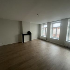 Location Appartement 3 pièces 69m² HALLUIN 59250 - Photo 2