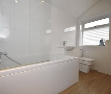 2 bedroom terraced house to rent - Photo 6